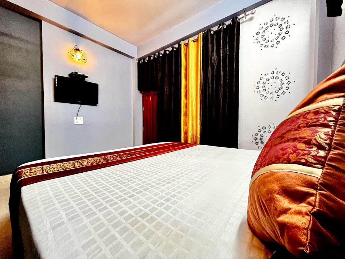 Nirvana Rooms Shimla Esterno foto