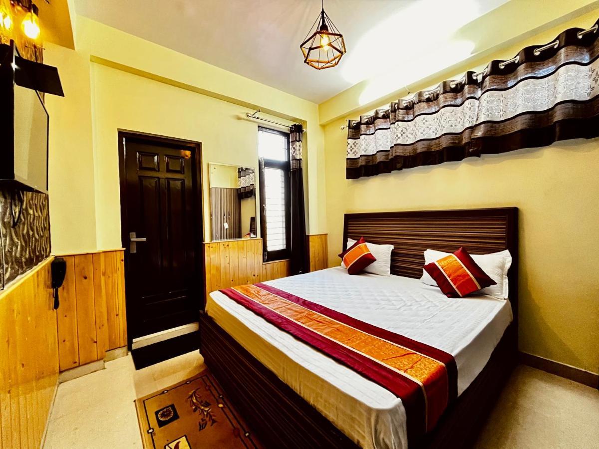 Nirvana Rooms Shimla Esterno foto