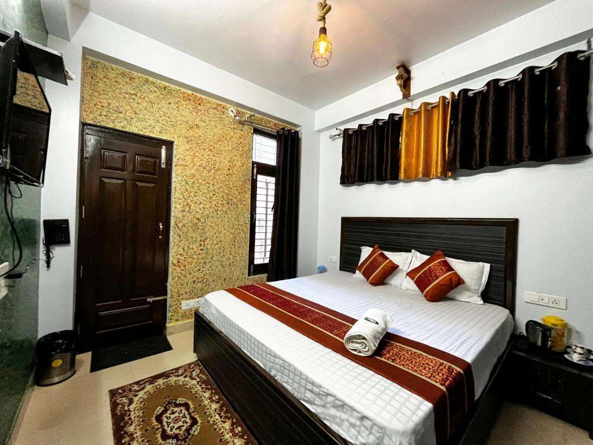 Nirvana Rooms Shimla Esterno foto